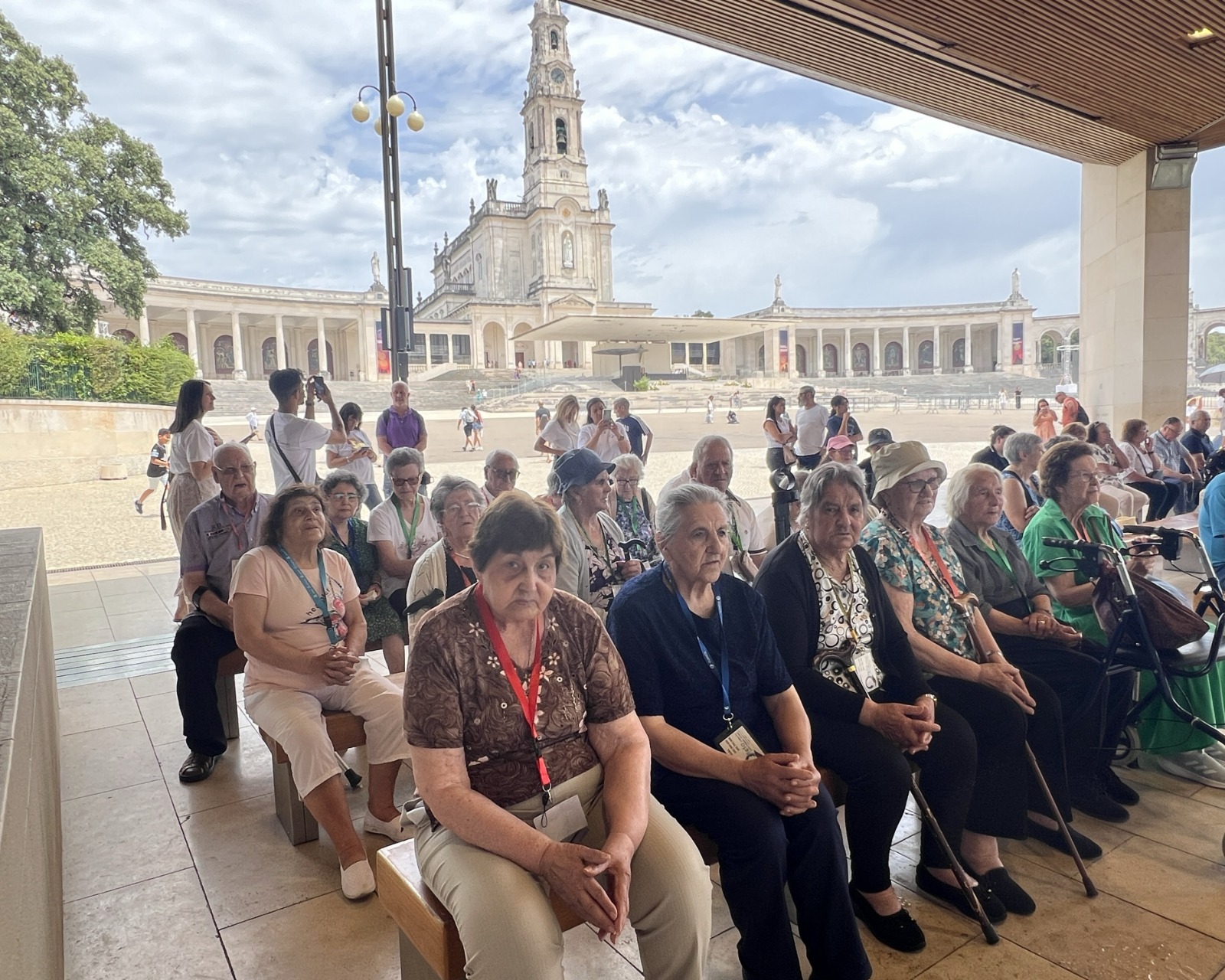 Visita ao Santuário de Fátima: Um Dia de Fé e Partilha